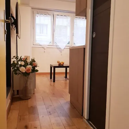 Auteuil Montmorency * Paris